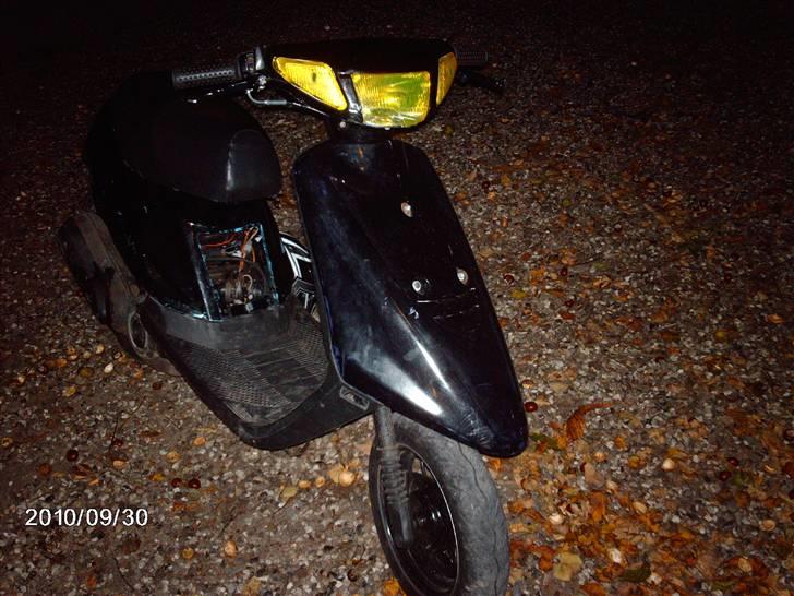 Yamaha jog as *SOLGT* billede 1