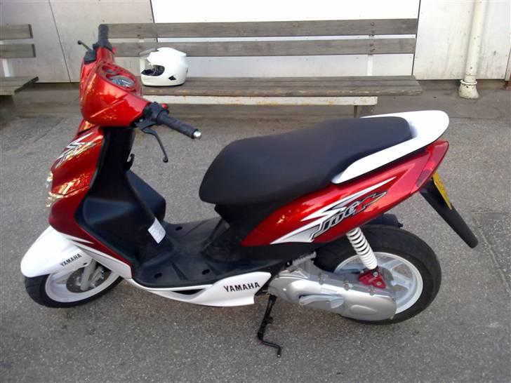 Yamaha jog r. totalskadet. billede 2