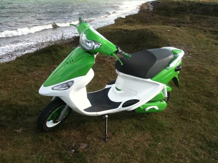 PGO Galaxy (Efter) Flest stemmer billede 3