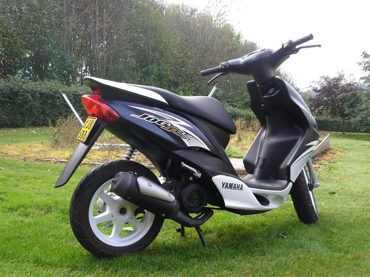 Yamaha jog r billede 3