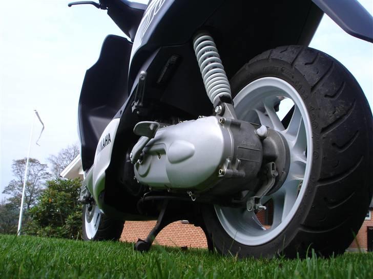 Yamaha jog r billede 6