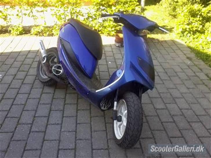 Suzuki estilete solgt billede 1