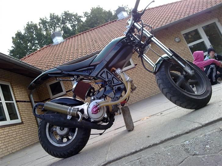 Suzuki street magic (solgt :( billede 2