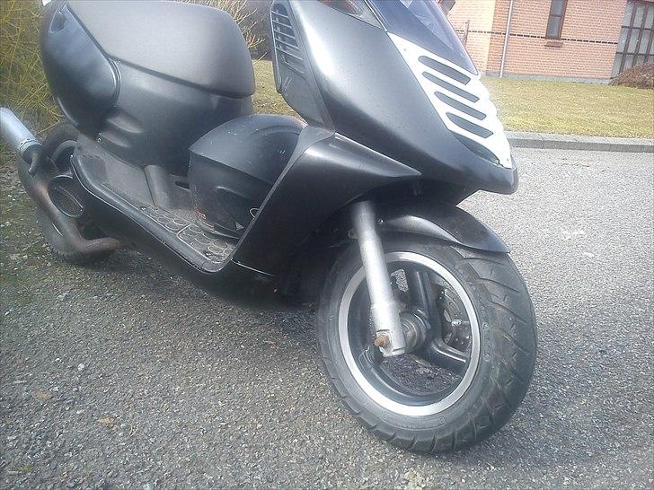 Aprilia Sonic SOLGT billede 3