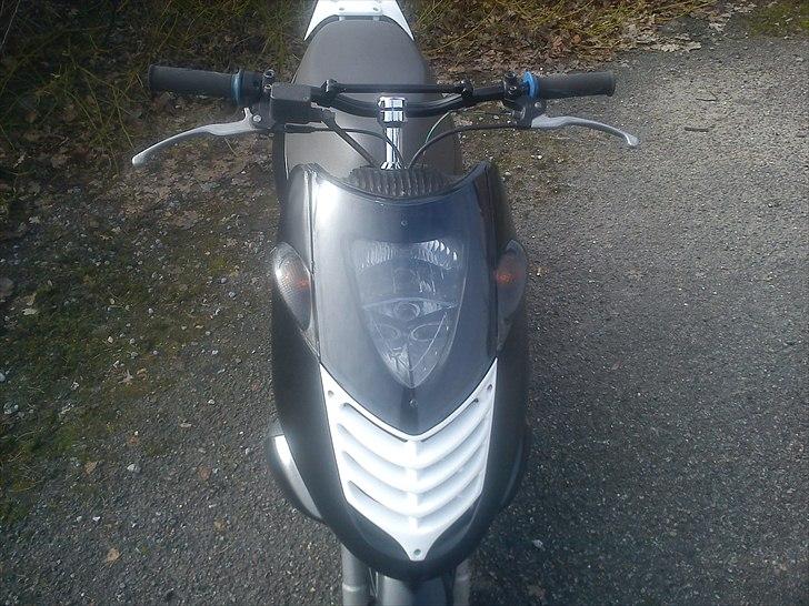 Aprilia Sonic SOLGT billede 4