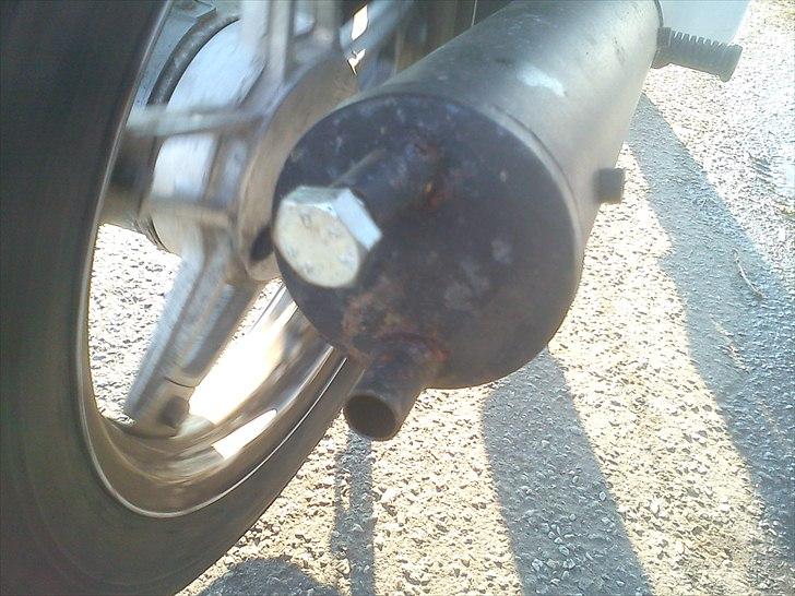 Suzuki FZ50 ~SOLGT~ - Alternativ Begrænsning. dvs har begrænset farten ca 2km/t men virkelig genial DB killer. siger ik en skid nu :-D billede 5