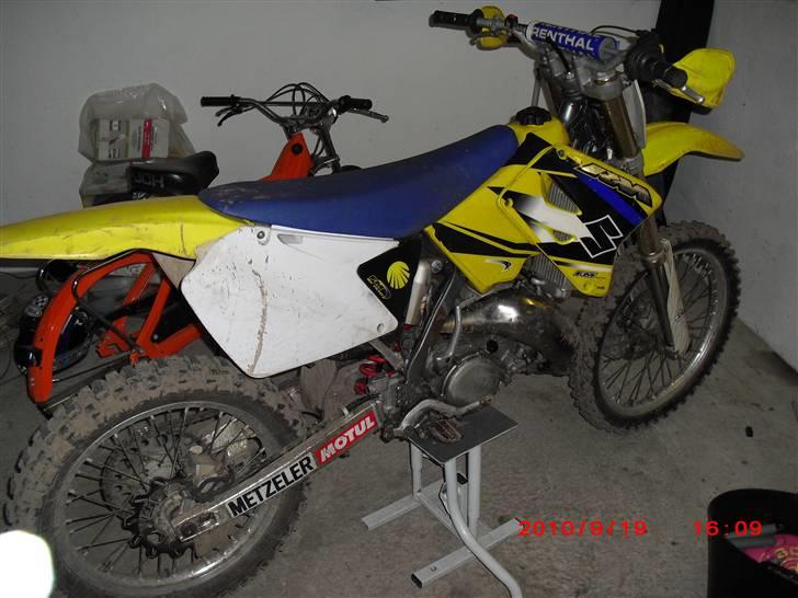 Suzuki RM 125 [solgt] billede 2