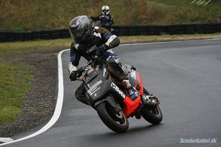 Yamaha aerox / axis hugget op se annoncer - på banen til ARW ll billede 5