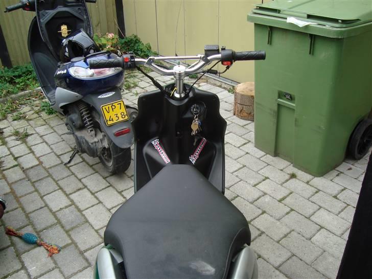 Yamaha jog r (solgt) billede 10