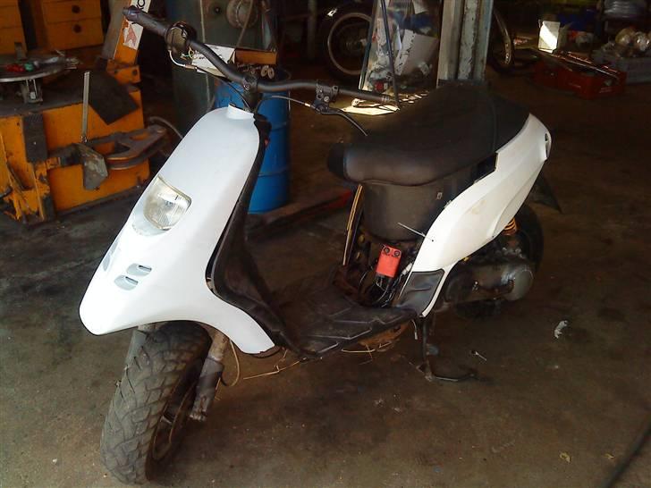 Piaggio tyohoon solgt billede 5
