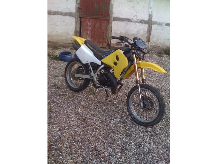 {{currentPhoto.altText}} billede {{currentPhoto.number}}