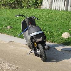 Piaggio Zip GL