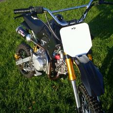 Lifan Dirt Bike 125cc - solgt!