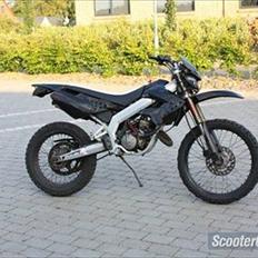 Derbi senda Tilsalg.