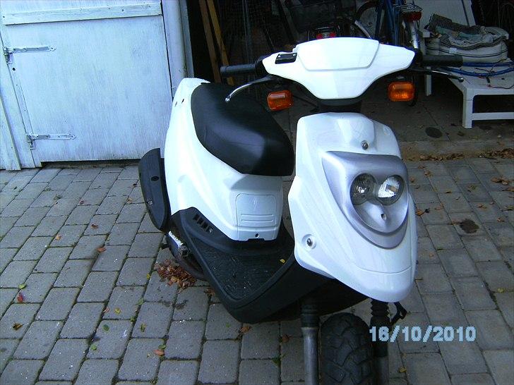 PGO Hot 50 "perlemor" billede 1