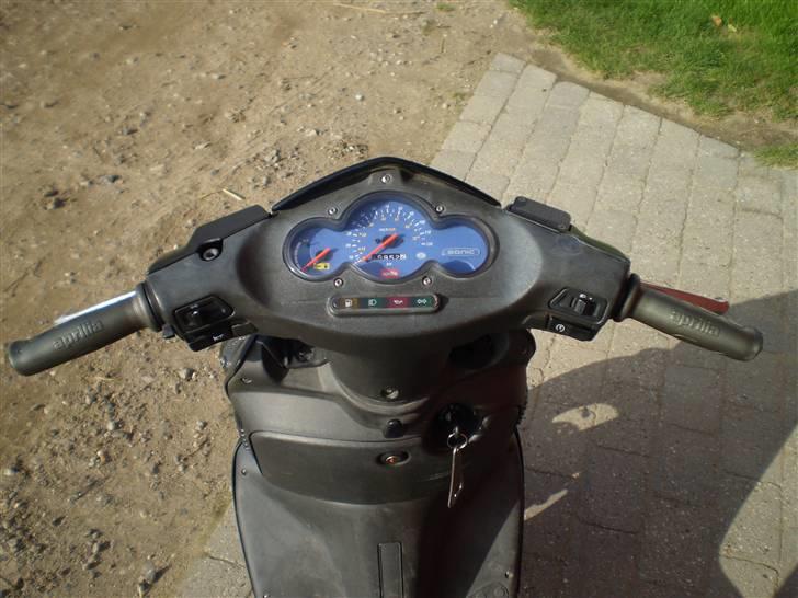 Aprilia Sonic SOLGT billede 4