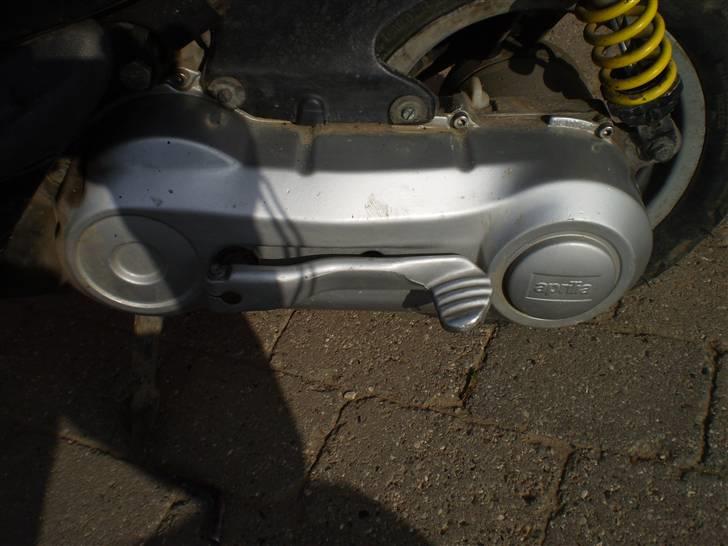 Aprilia Sonic SOLGT - Ja, den er velholdt :) billede 5