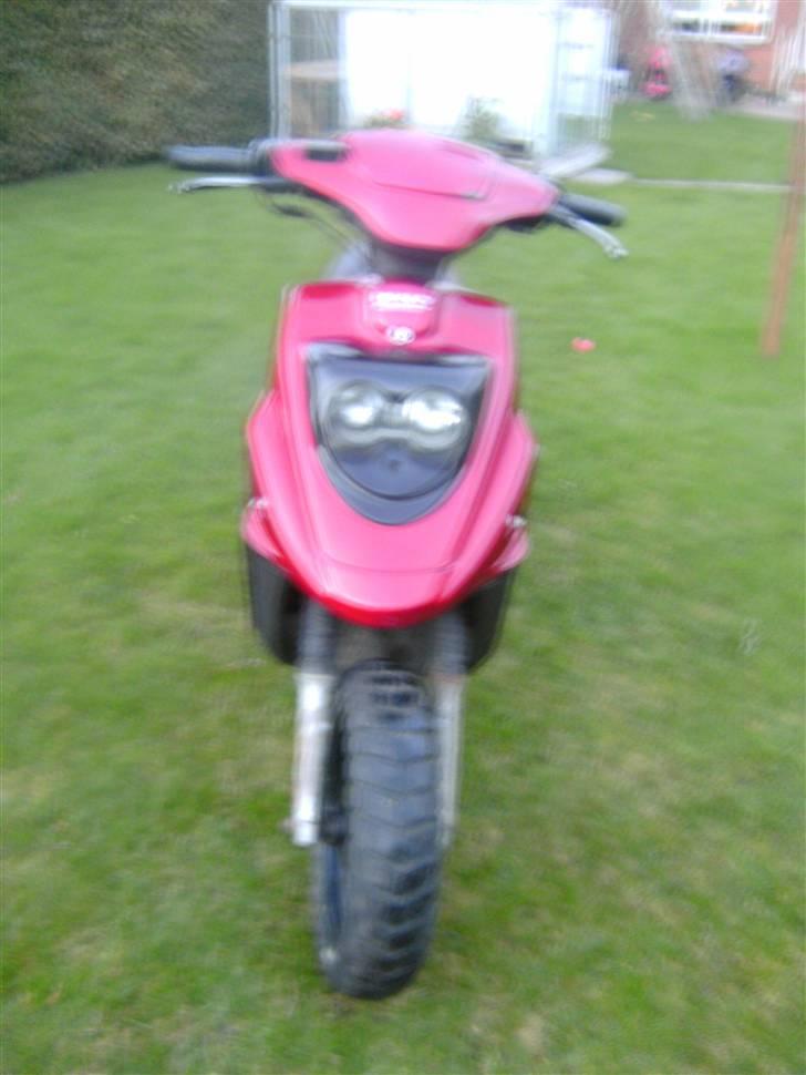 PGO hot 50 SOLGT  billede 1