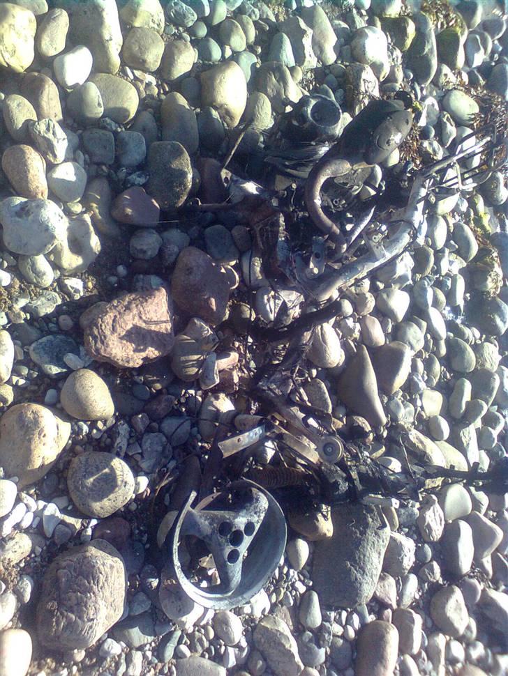 Peugeot brændt - totalt brændt af :D billede 10