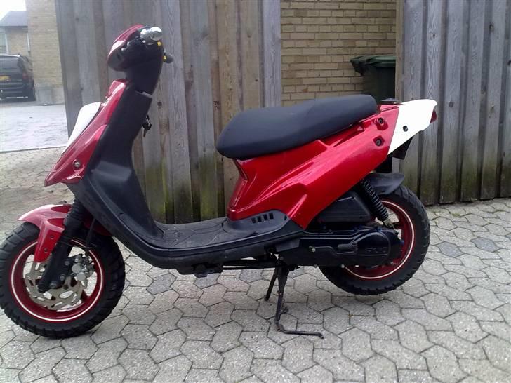 PGO Hot 50 billede 6