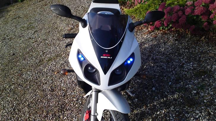 Rieju RS2 Matrix - Snap shot af politiblinket ;) billede 8