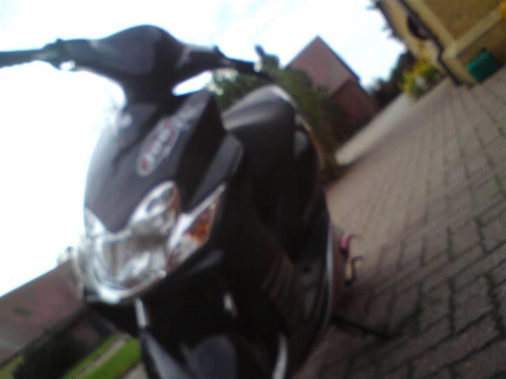 Yamaha jog r  nakket. billede 8