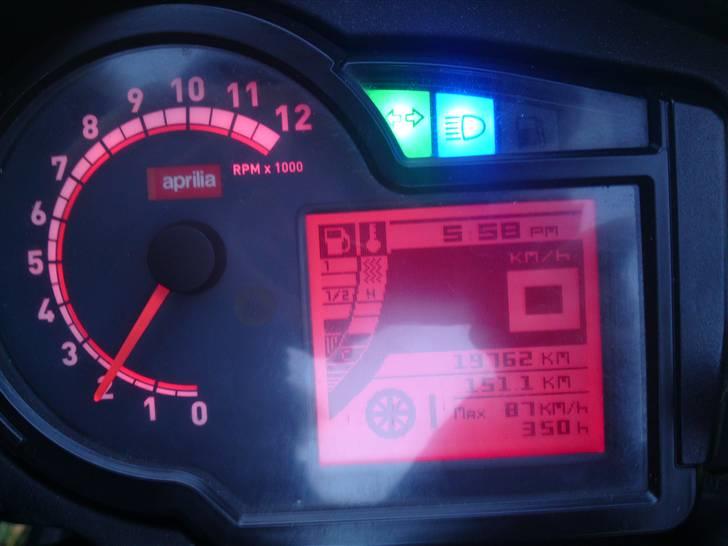 Aprilia SR 50 R Factory billede 8