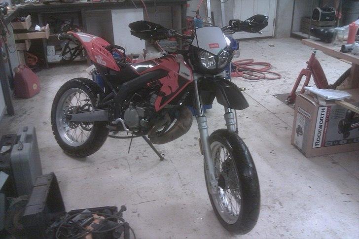 Aprilia SX 50 "Solgt" billede 1