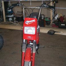 Tomos Quadro