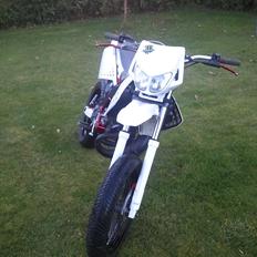 Derbi Senda Xtreme SM (SOLGT)
