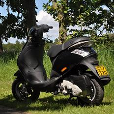 Piaggio new zip 4t 