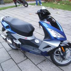 Peugeot Speedfight 3