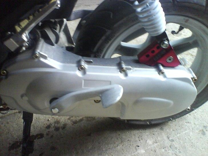 Yamaha jog r solgt billede 3