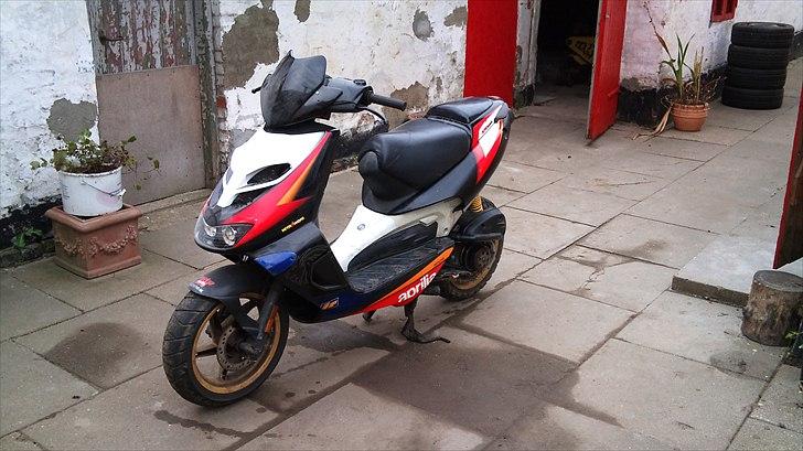Aprilia sr 50 ditech Solgt billede 2