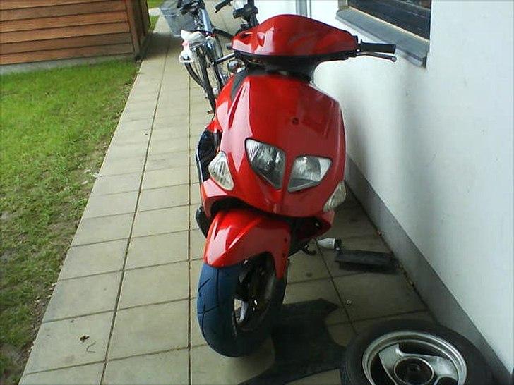 PGO Dr. Big Brandbilen*SOLGT* billede 1