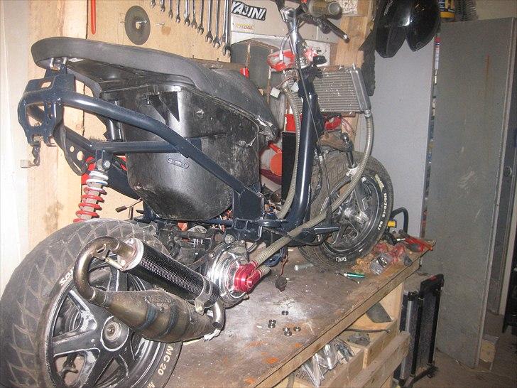 Yamaha jog r team speed. :v billede 1