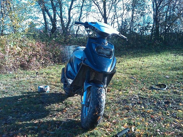 PGO hot50 sports sort solgt billede 1