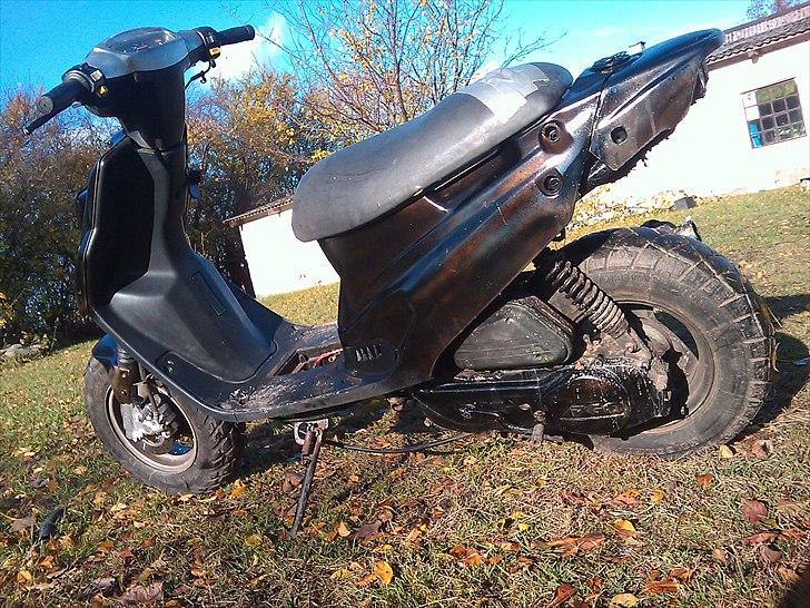 PGO hot50 sports sort solgt billede 3