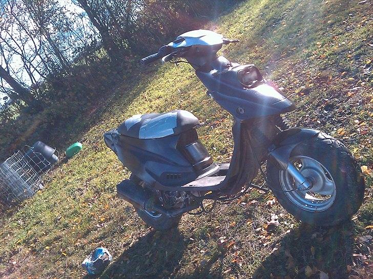 PGO hot50 sports sort solgt billede 10