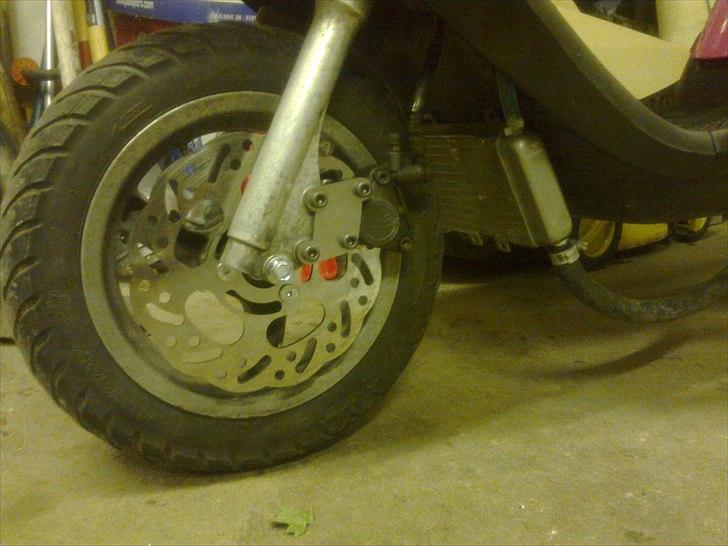 Yamaha Jog R/T - 220mm Skive på 10" hjul billede 2