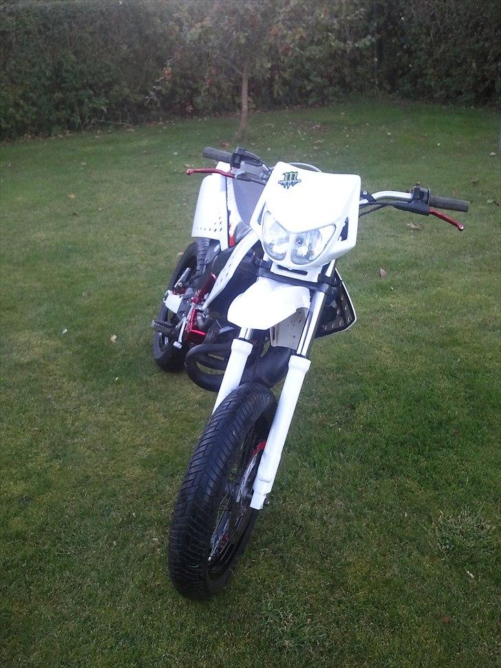 Derbi Senda Xtreme SM (SOLGT) billede 2