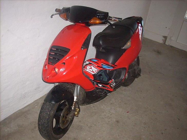 Piaggio NRG byttet til jog space billede 1