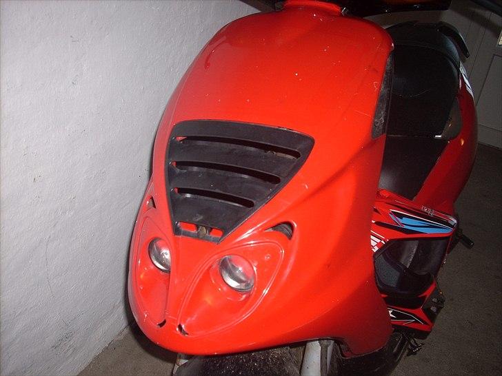 Piaggio NRG byttet til jog space billede 2