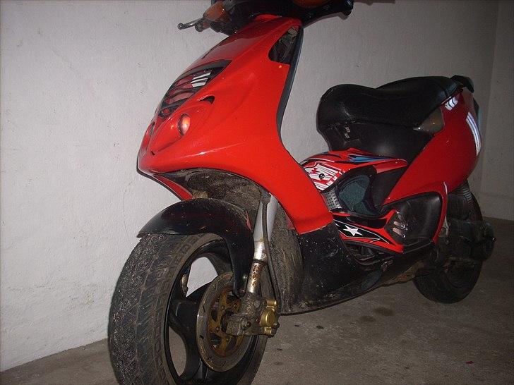 Piaggio NRG byttet til jog space billede 3