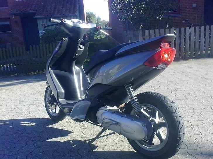 Yamaha Jog R (SOLGT) billede 3