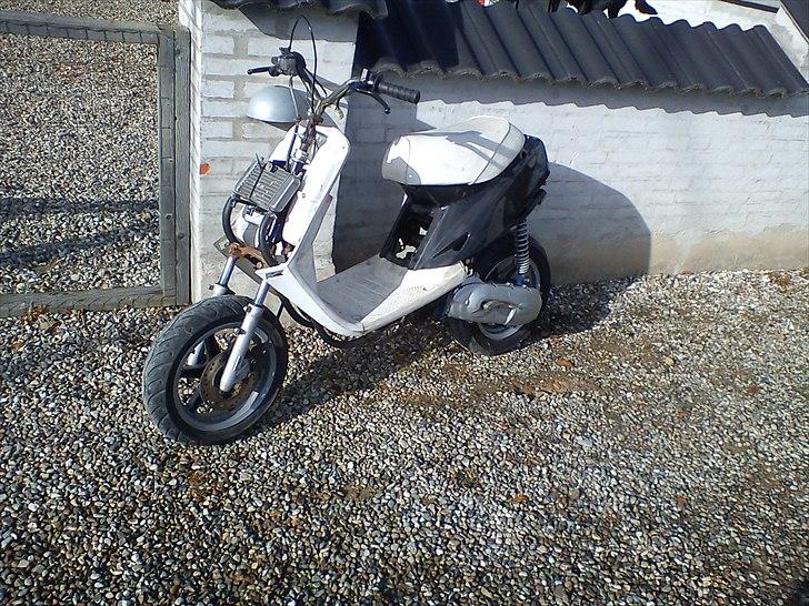 Yamaha jog fs/ Jog R solgt billede 4
