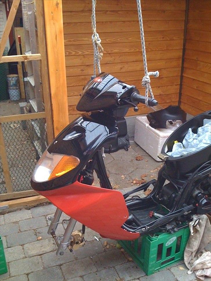 Daelim S-five (SOLGT) - frontskjoldene - færdige. billede 12