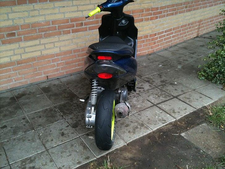 Yamaha jog r billede 4