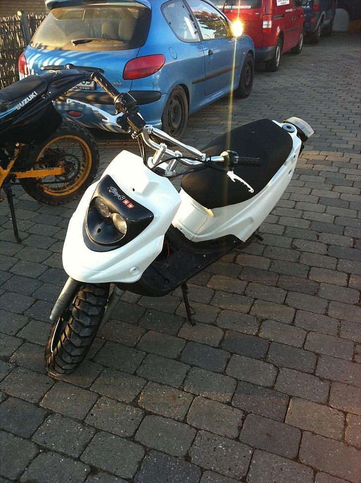 PGO hot50 //  billede 2