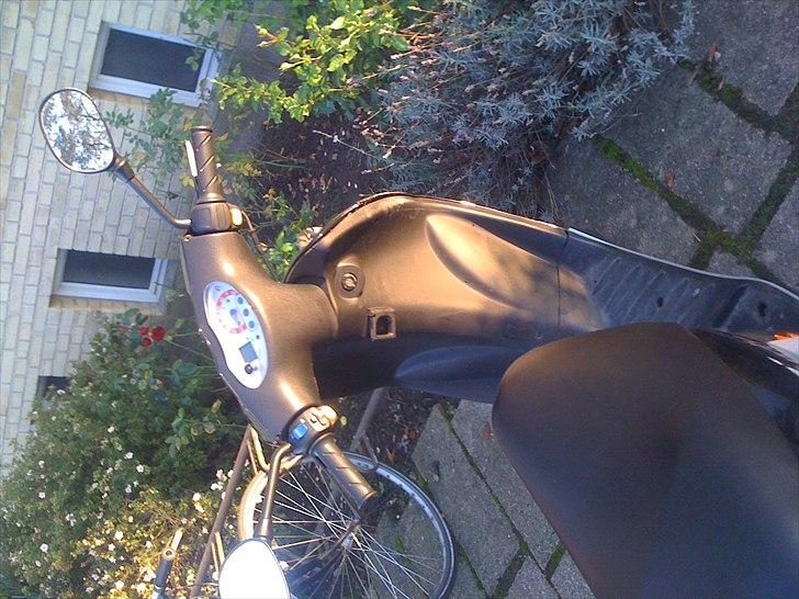 Peugeot vivacity (SOLGT) billede 6